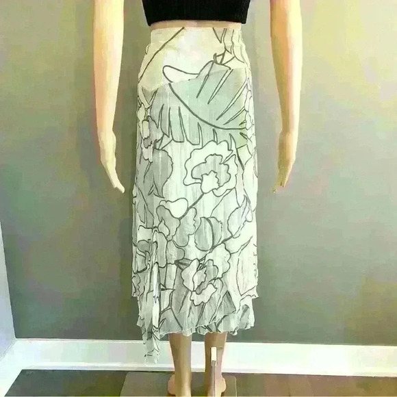 BANDOLERA Boho Floral Pastel Green Pattern Cottagecore High Waisted Midi Skirt. - Picture 4 of 11
